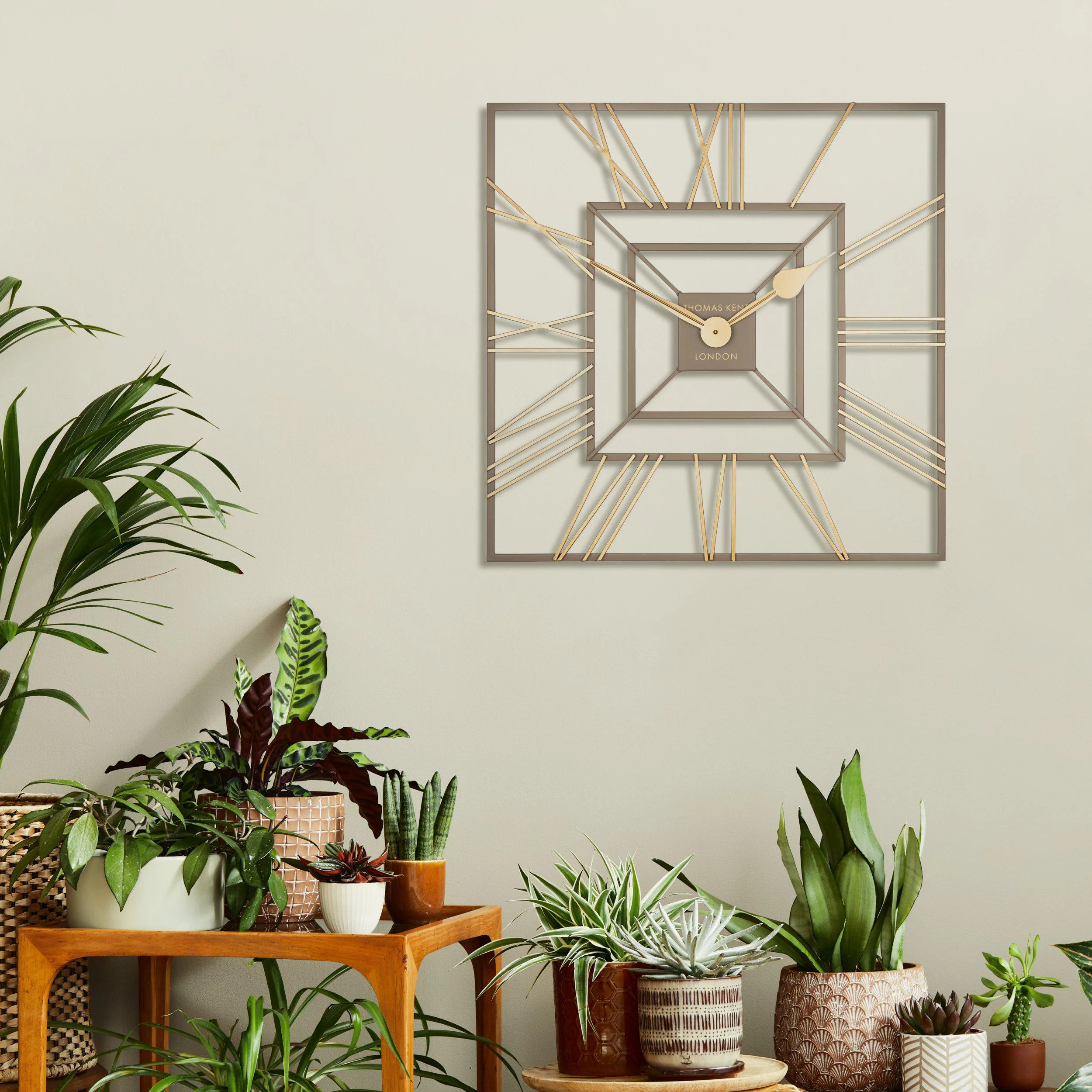 Thomas Kent 60cm Summer House Wall Clock Square - Image 2
