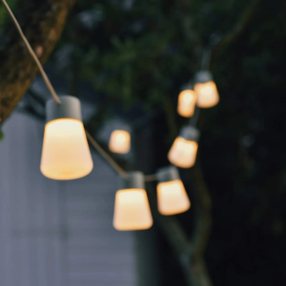 Extreme Lounging B-Bulb Connect Outdoor Festoon Lights - Image 7