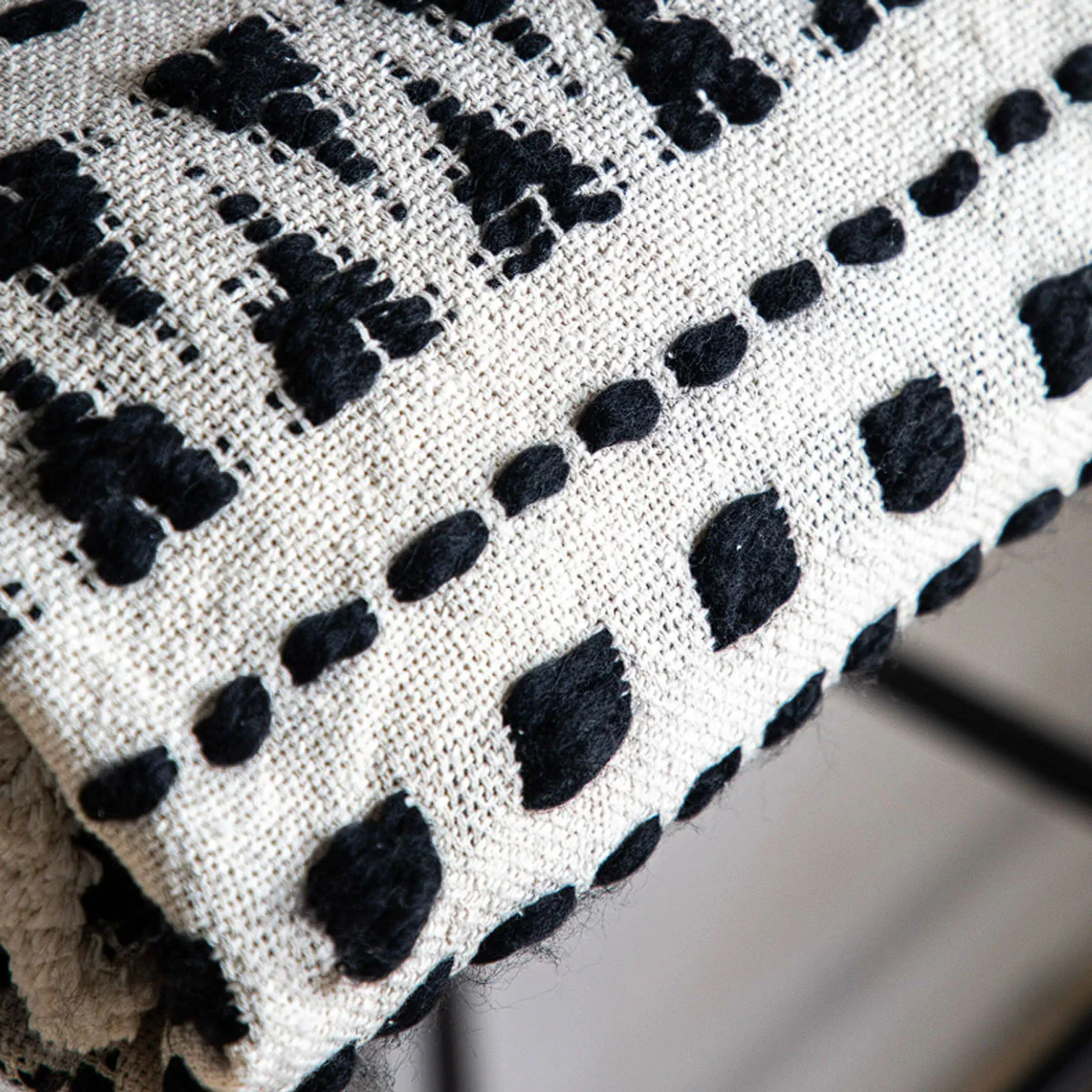 Gallery Direct Black & Cream Tufted Throw - Image 4