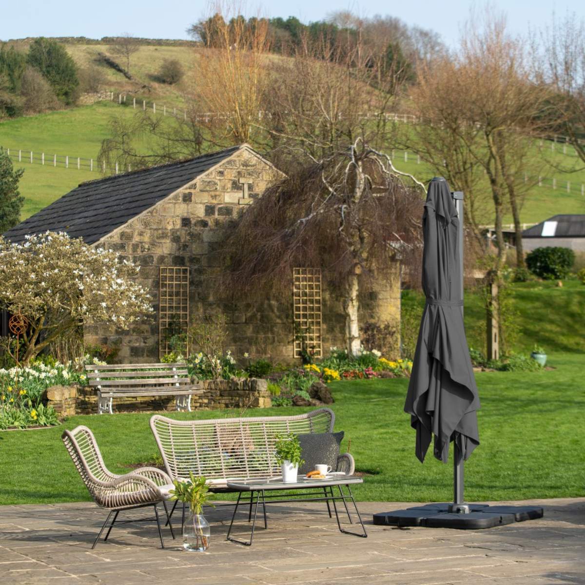 Pacific Lifestyle Challenger T2 3.5 x 2.6m Rectangular Anthracite Free Arm Parasol - Image 20