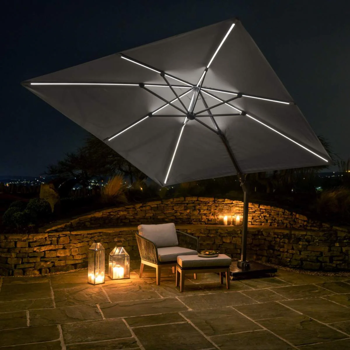Pacific Lifestyle Glow Challenger T2 3m Square Luna Grey Free Arm Parasol - Image 10