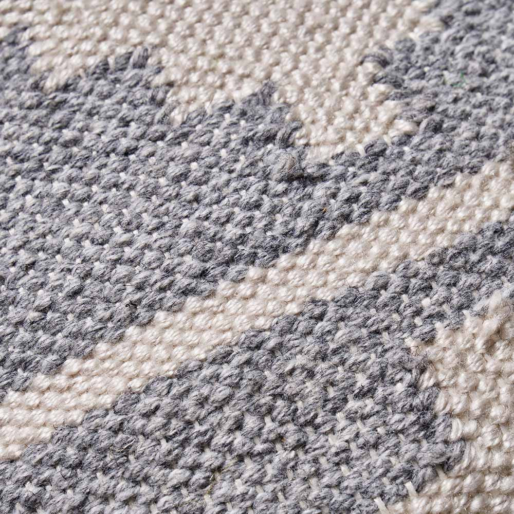 Pacific Lifestyle Indoor Outdoor Grey and White Moroccan Design Scatter Cushion - Image 4