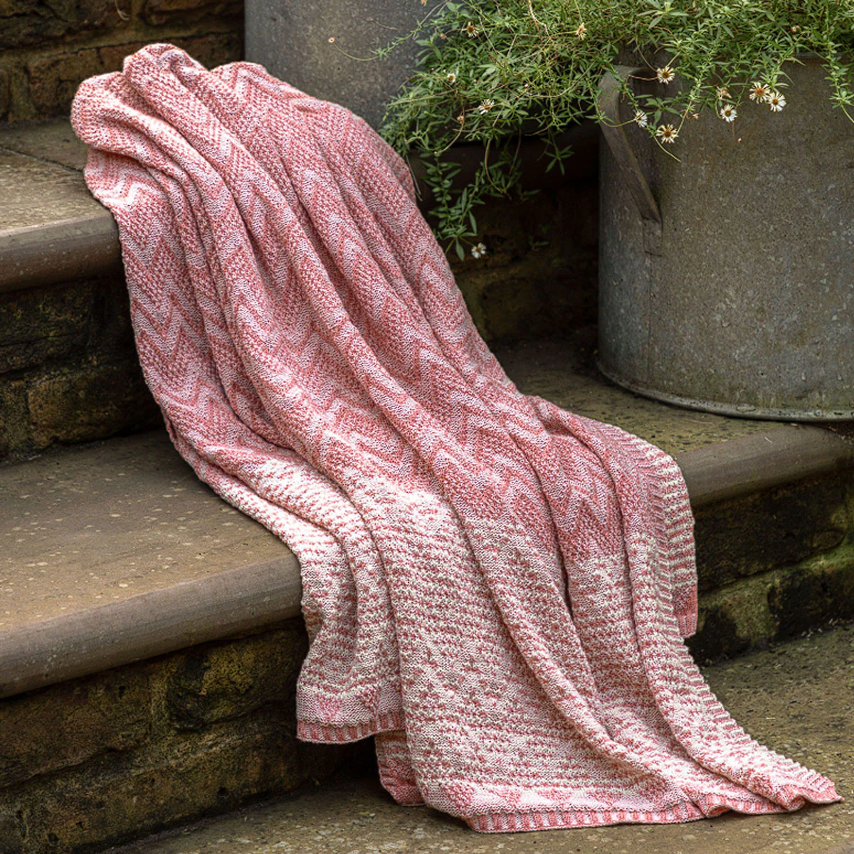 Gallery Direct Nalu Knitted Herringbone Throw - Image 5