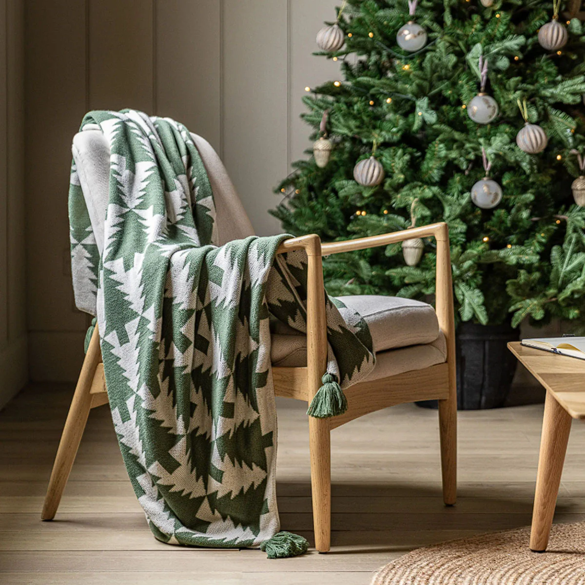Gallery Direct Natures Forest Knitted Tree Throw - Image 5