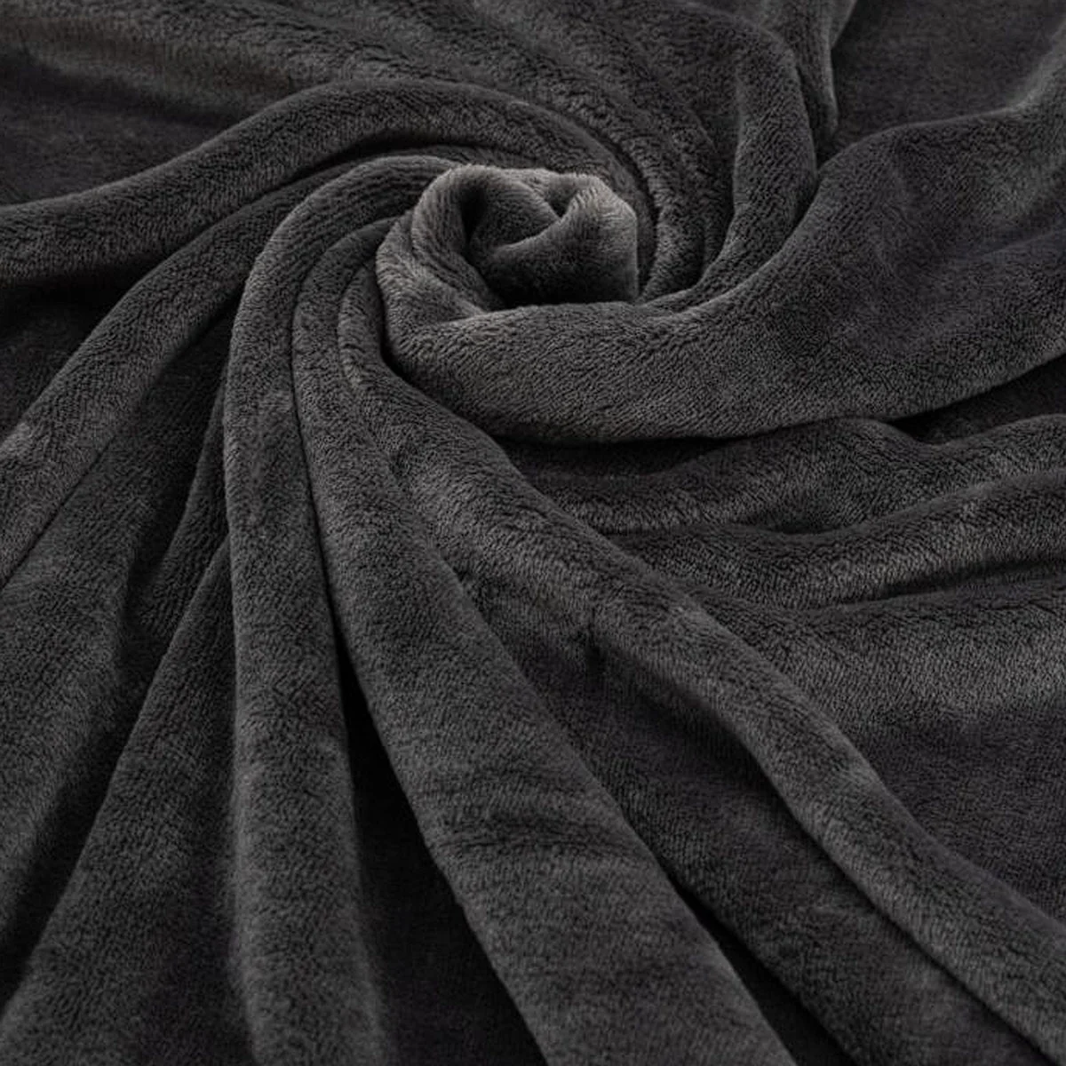 Gallery Direct Simply Green Recycled Throw - Image 9