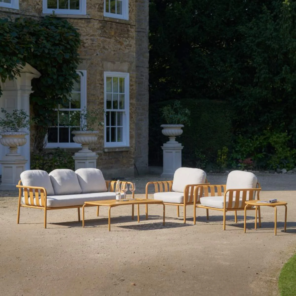 Pacific Lifestyle Valletta Outdoor Seating Set - Image 31