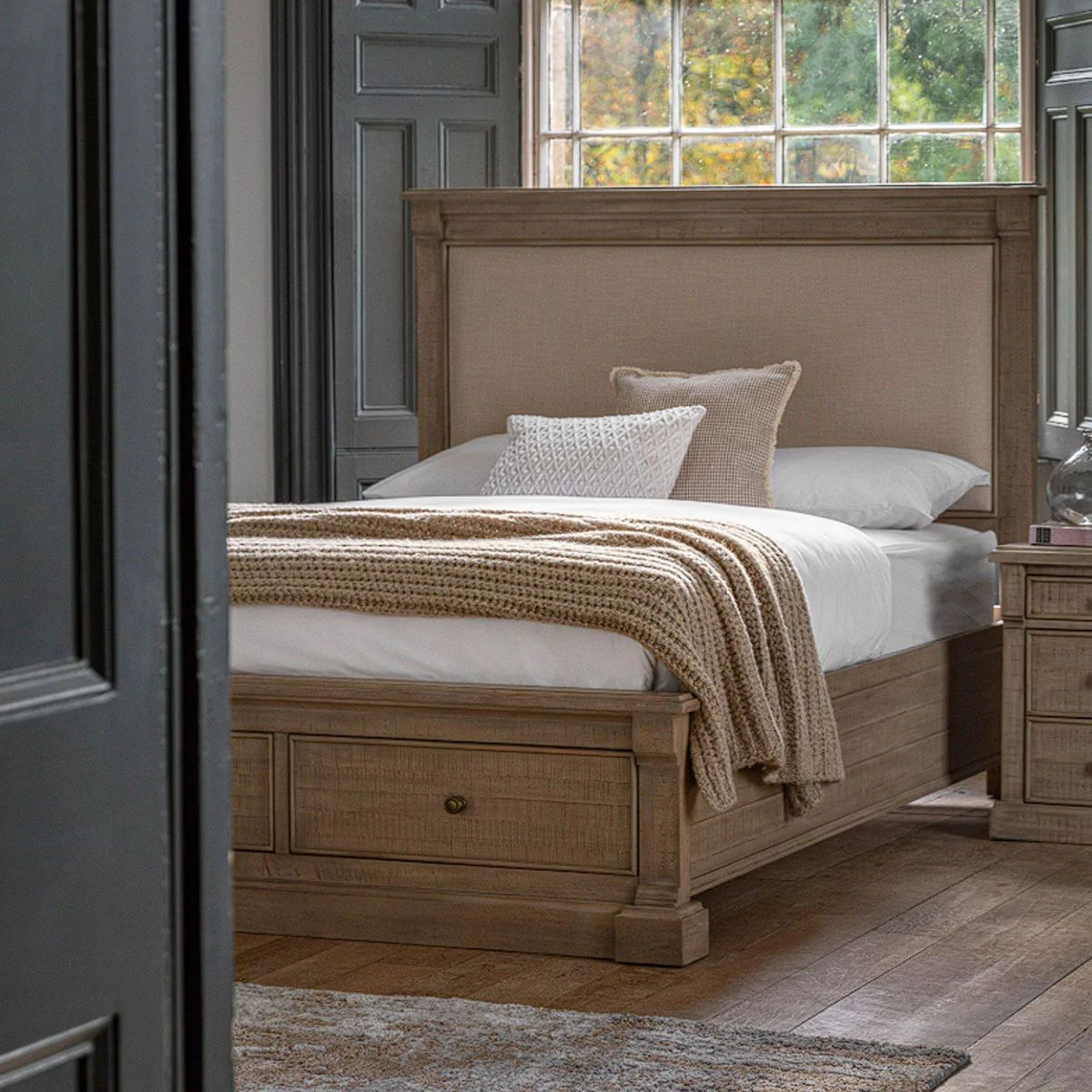 Gallery Direct Vancouver Bed - Image 9