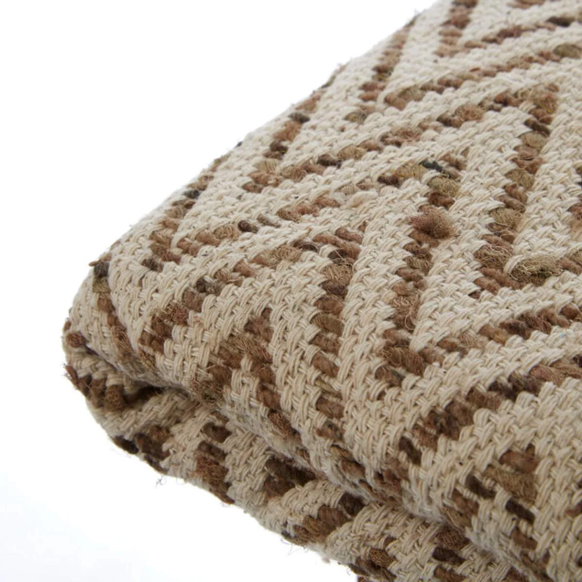 Beaumonde Home Bosie Chevron Woven Throw - Image 4