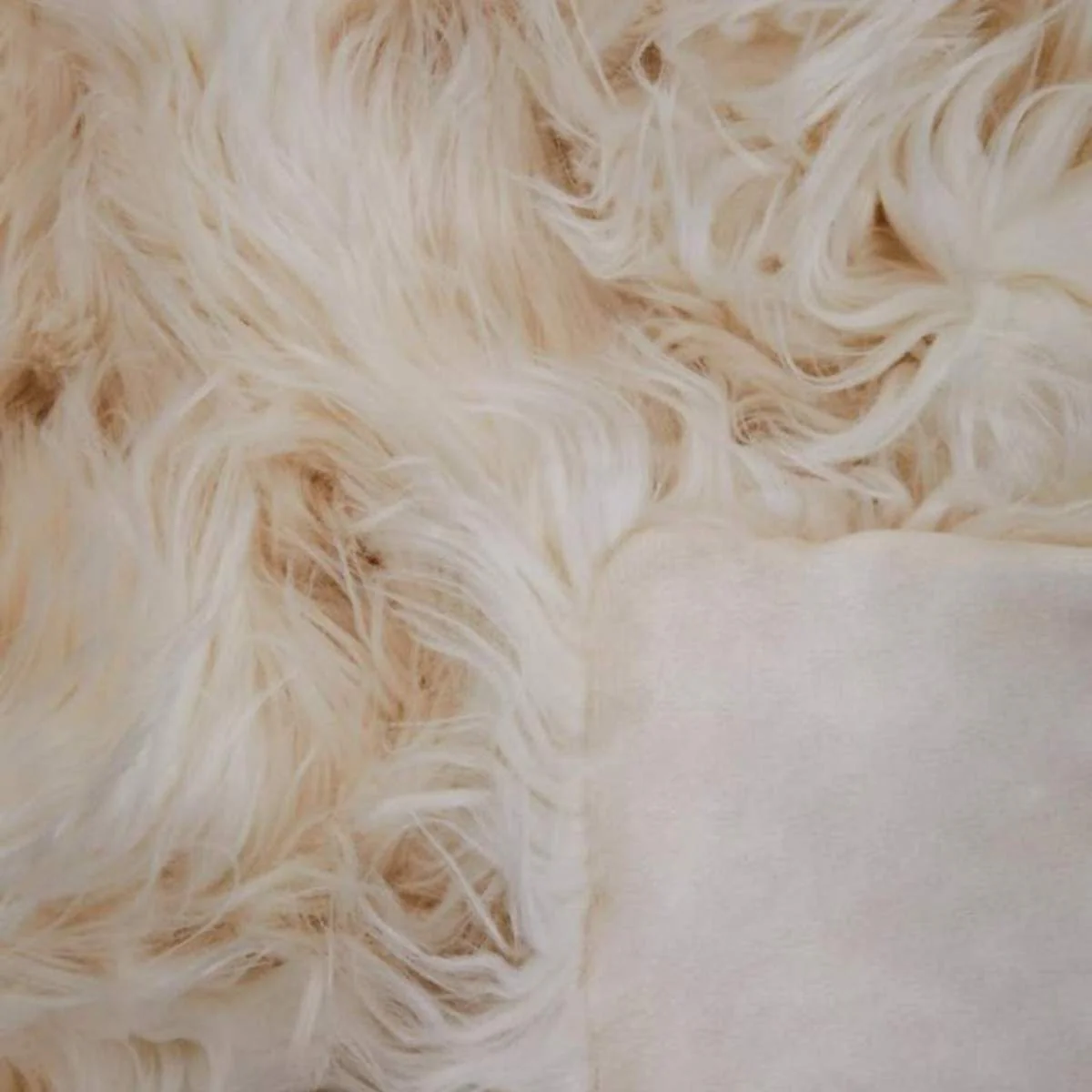 Beaumonde Home Bosie Lamina Cream Fur Throw - Image 4