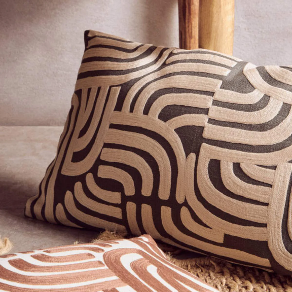 Beaumonde Home Bosie Ozella Natural And Terracotta Cushion - Image 10
