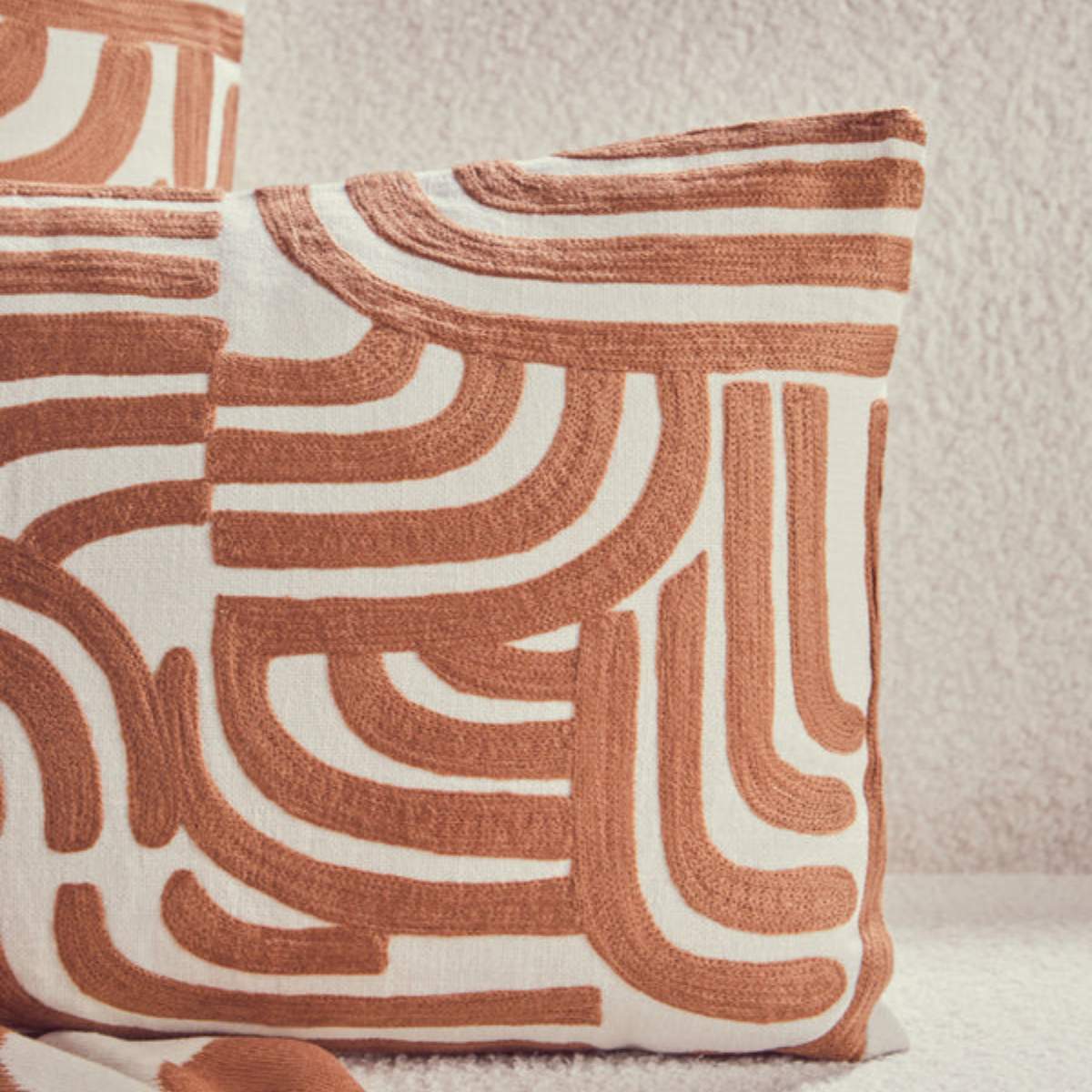 Beaumonde Home Bosie Ozella Natural And Terracotta Cushion - Image 7