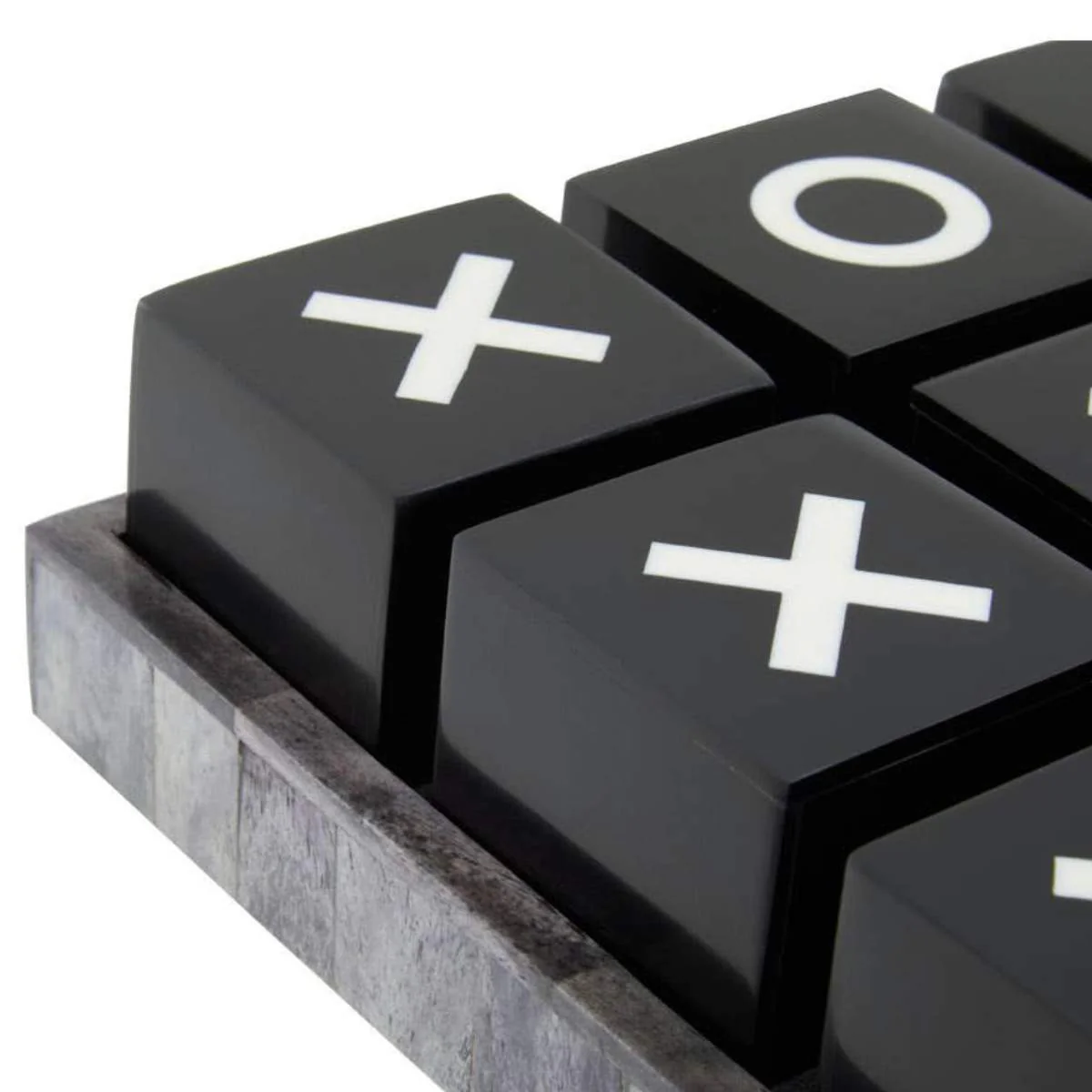 Beaumonde Home Churchill Games Black and White Noughts and Crosses - Image 4