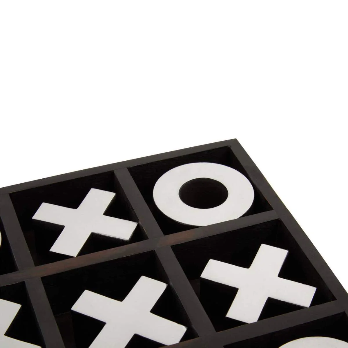 Beaumonde Home Churchill Games Wood Noughts And Crosses - Image 4