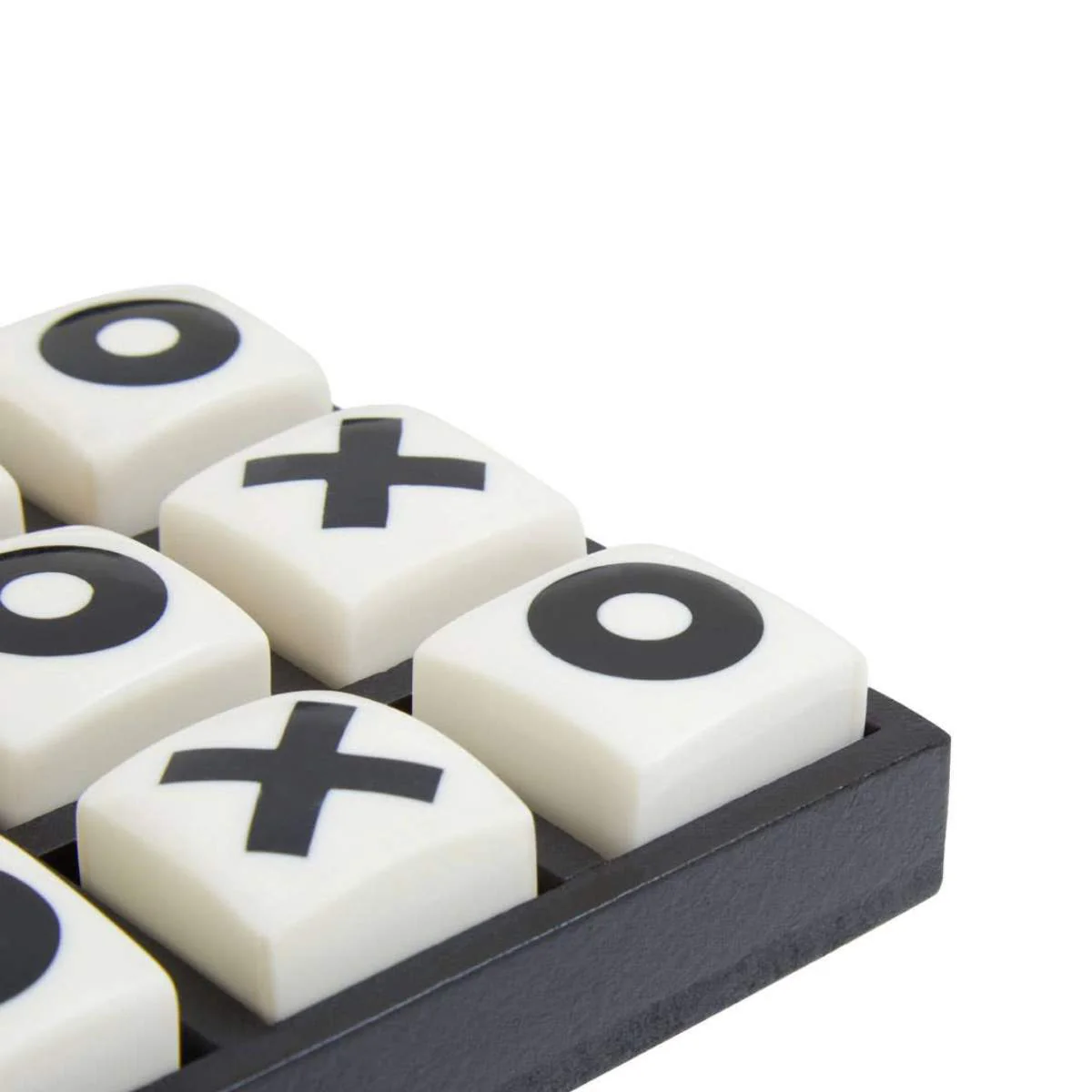 Beaumonde Home Churchill Games Extra Small - Noughts and Crosses - Image 5