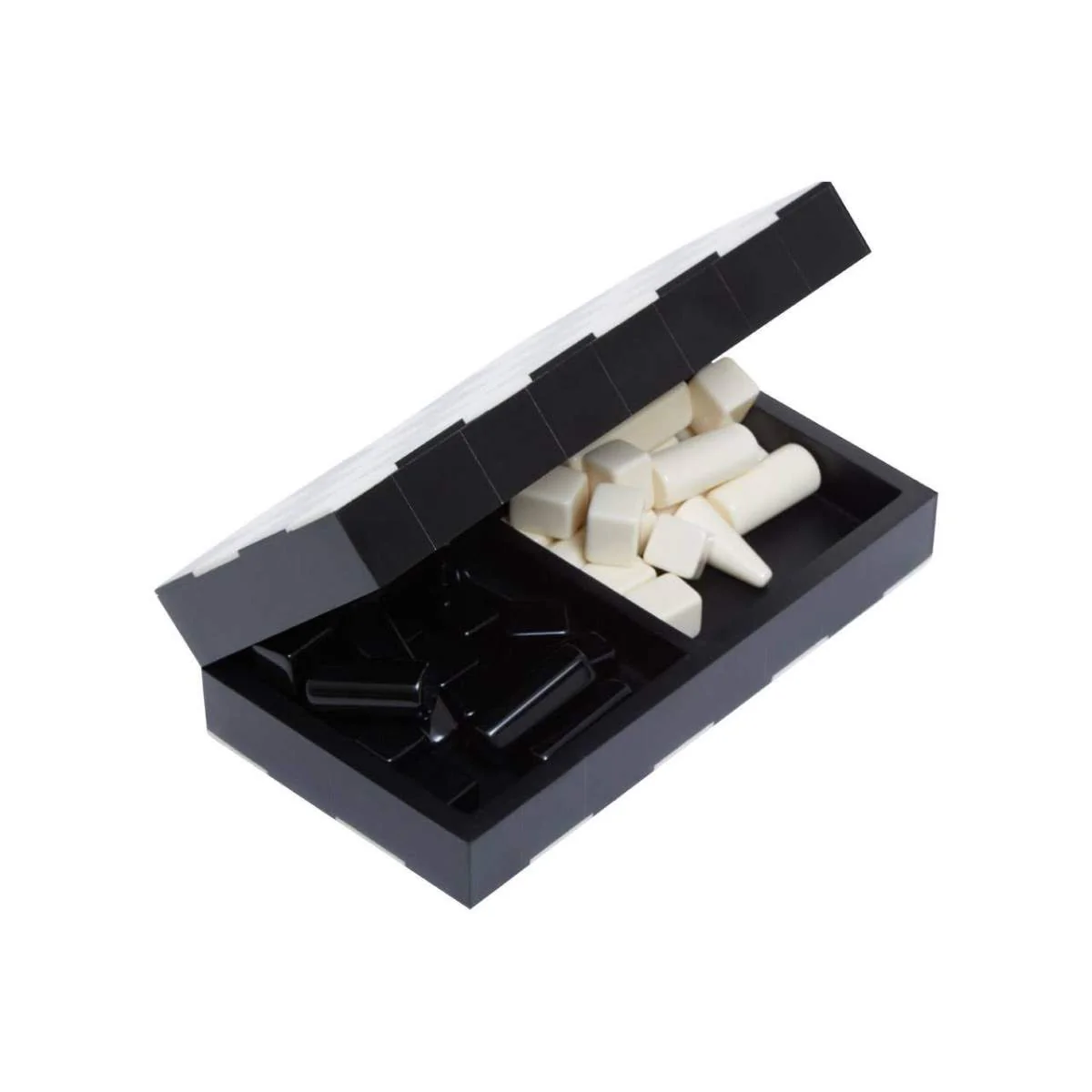 Beaumonde Home Churchill Games Small Black and White Foldable Chess Set - Image 4