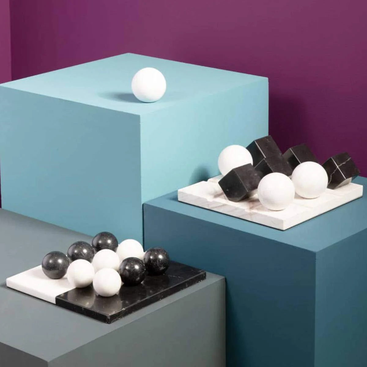 Beaumonde Home Flos Black And White Tic Tac Toe Game - Image 11