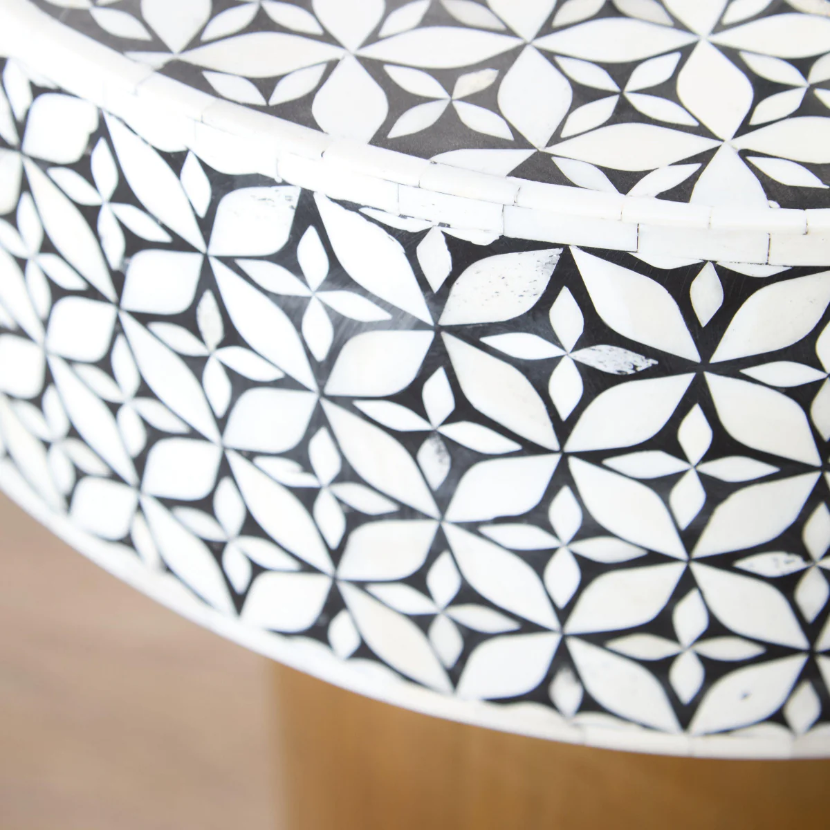Beaumonde Home Fusion Round Side Table - Image 10