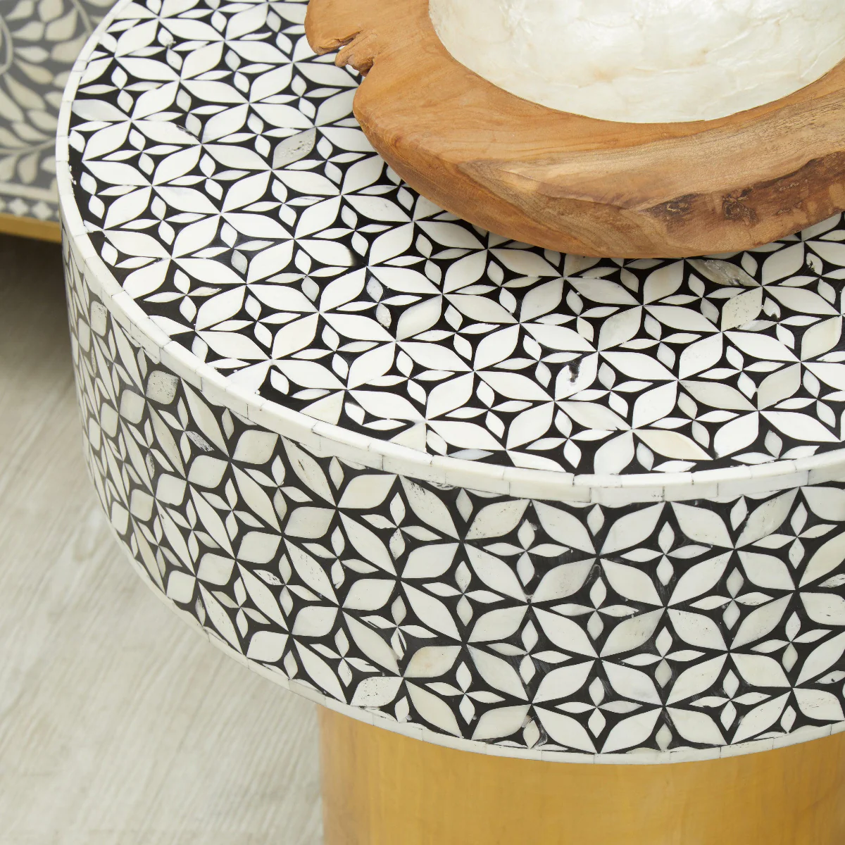 Beaumonde Home Fusion Round Side Table - Image 9