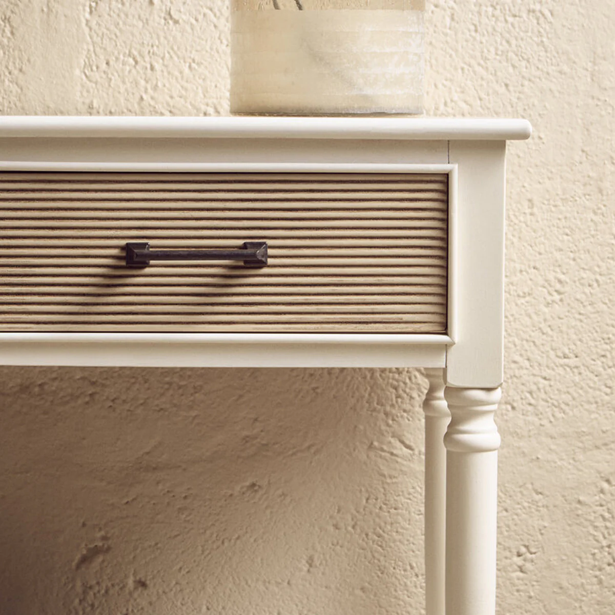 Beaumonde Home Heritage 2 Drawers Pearl White Console Table - Image 10