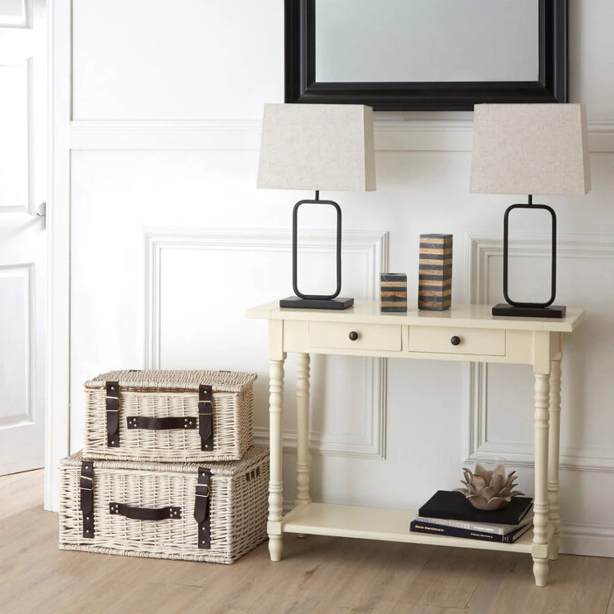 Beaumonde Home Heritage 2 Drawers White Console Table - Image 12