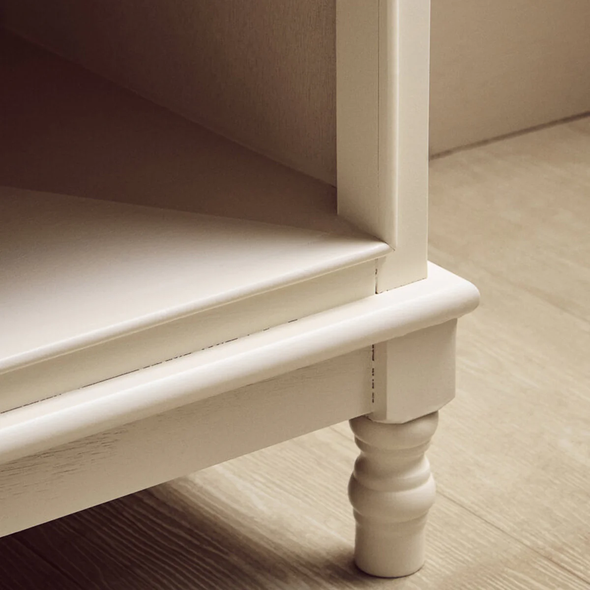 Beaumonde Home Heritage 3 Drawer Cabinet - Image 7