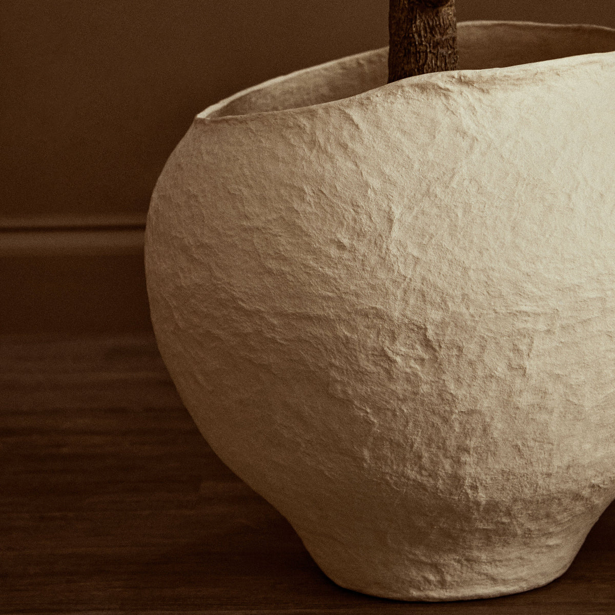 Beaumonde Home Sanai Cotton Mache Large Beige Planter - Image 8