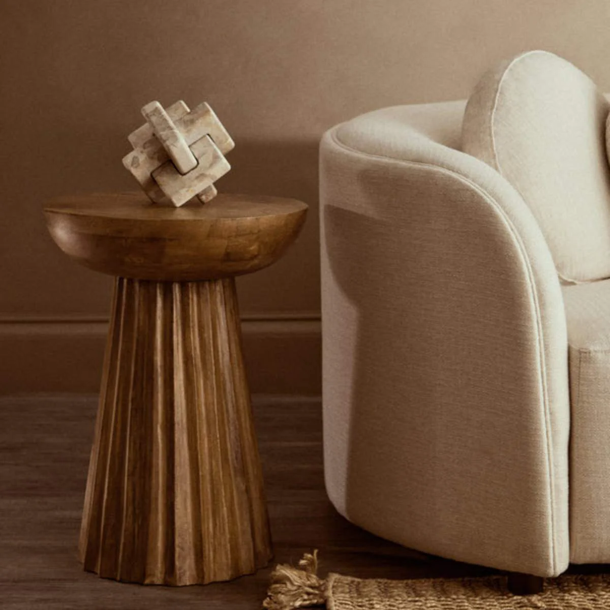 Beaumonde Home Walsa Natural Mango Wood Carved Ridge Side Table - Image 6