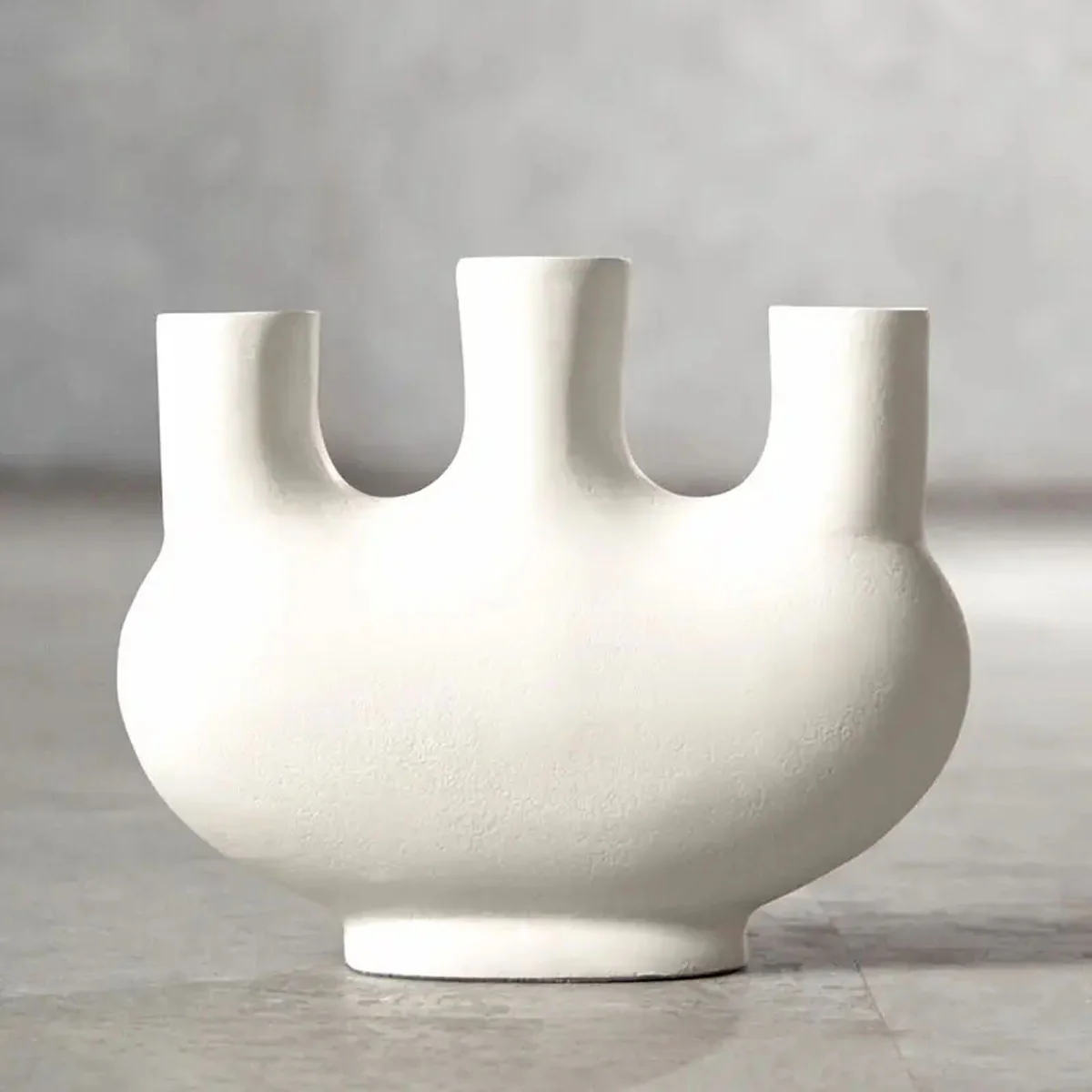 Beaumonde Home Hapax Small Cream Vase - Image 8