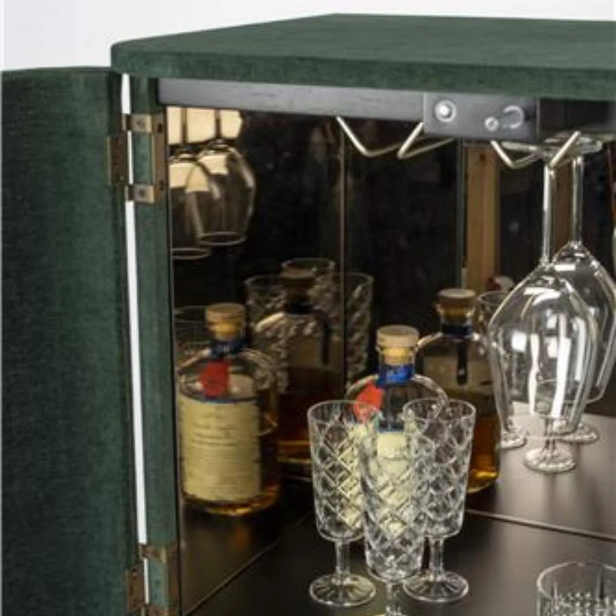 Bold Monkey Ava Morgana Cabinet - Image 16