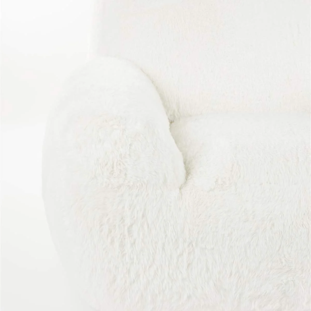 Bold Monkey Lounge Chair Cuddle the Yeti - Image 6
