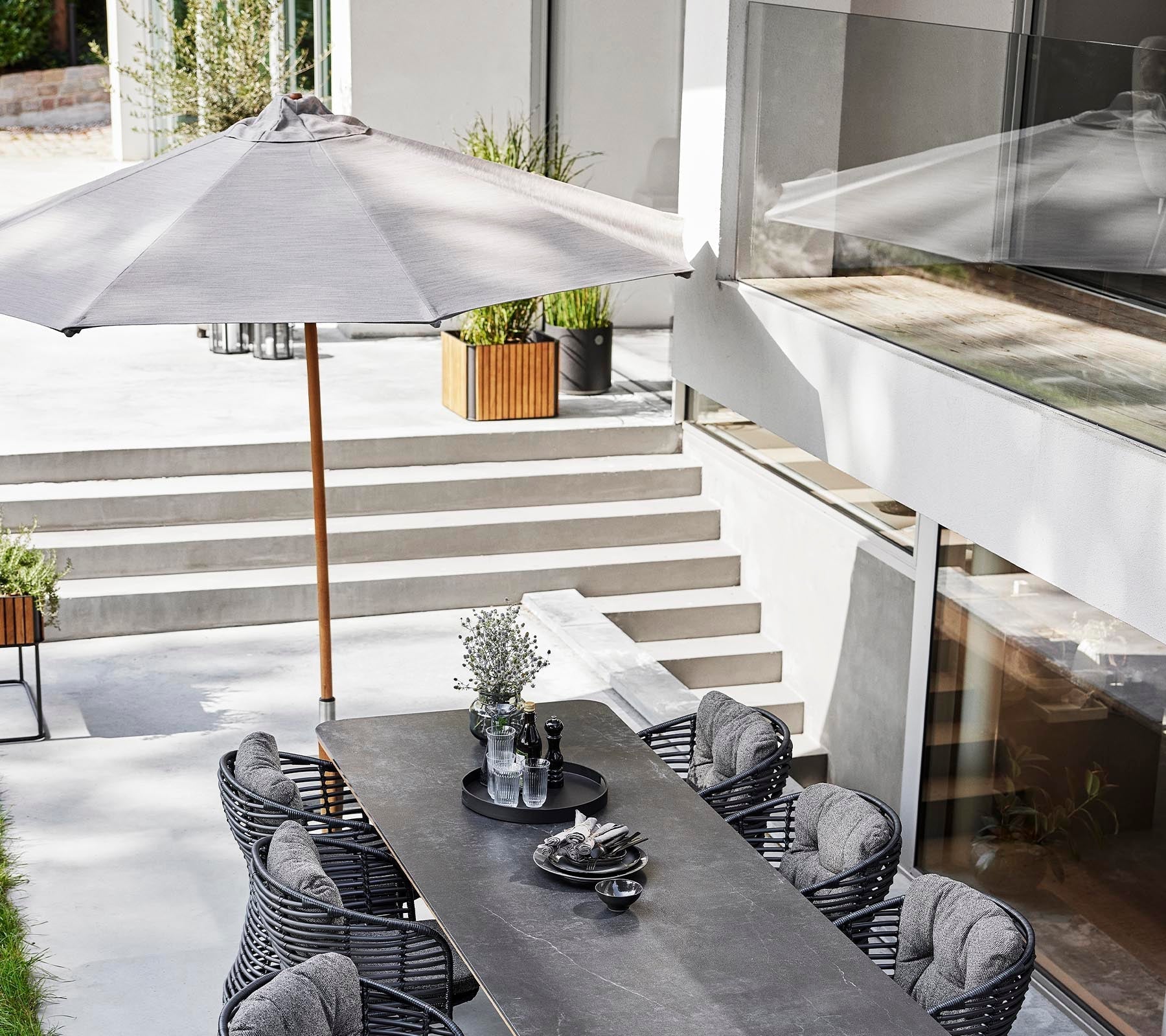 Cane-line Classic Parasol with Pulley System Dia. 2.4m - Image 5