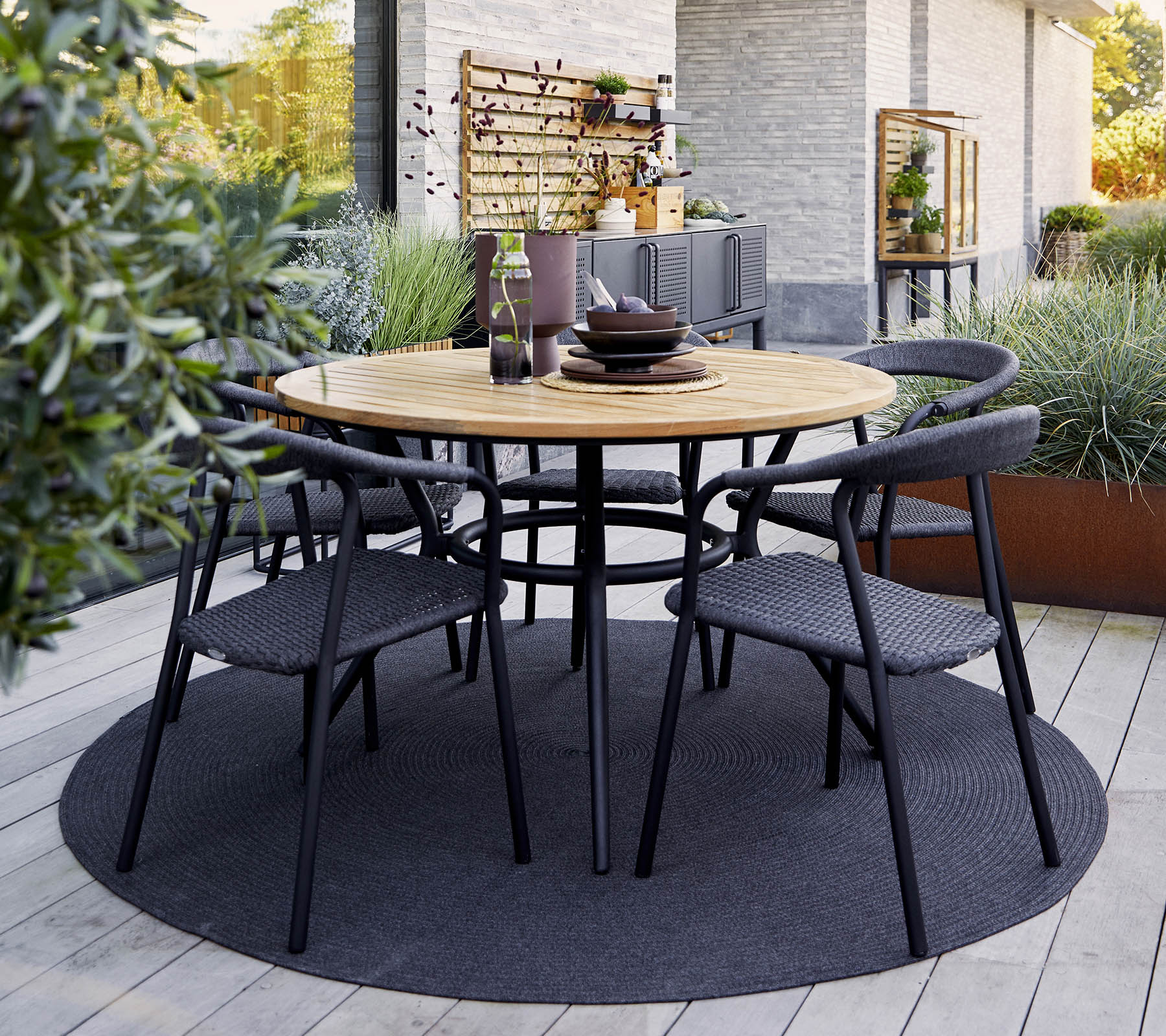 Cane-line Noble Armchair, Stackable - Image 2