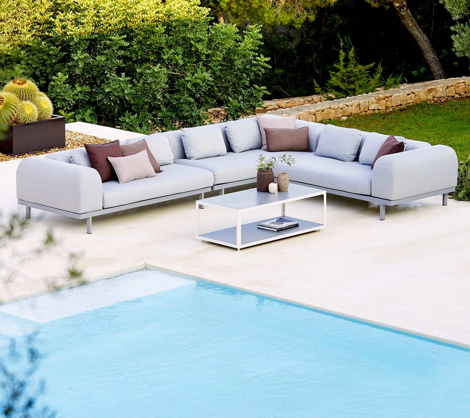 Cane-line Space 3 Outdoor Corner Sofa - Image 3