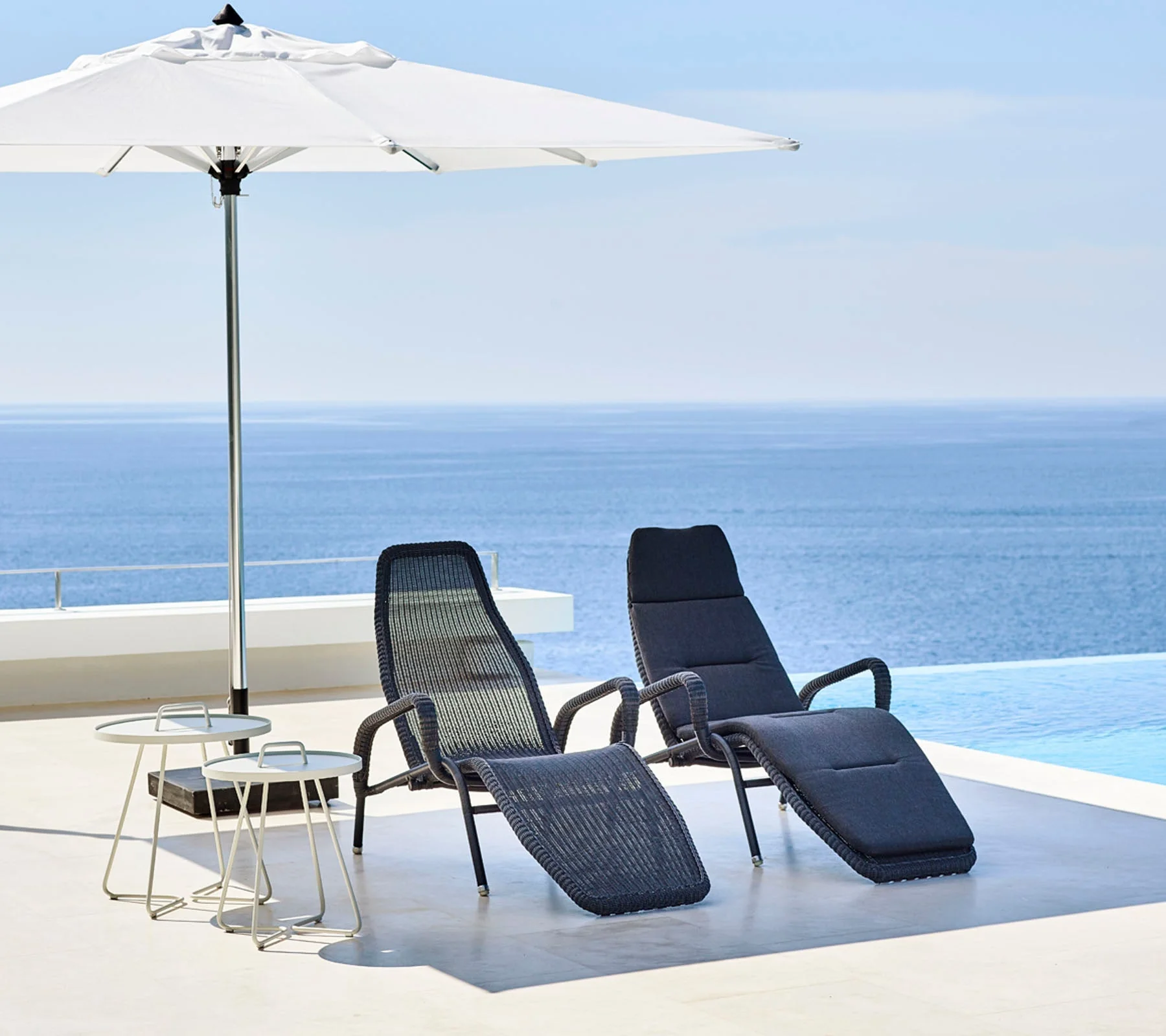 Cane-line Sunrise Sunchair, Stackable - Image 15
