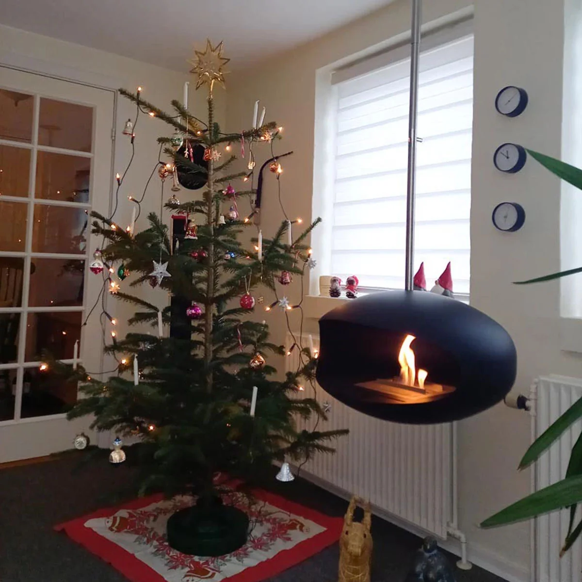 Cocoon Fires Aeris - Black with a Steel Pole - Image 10