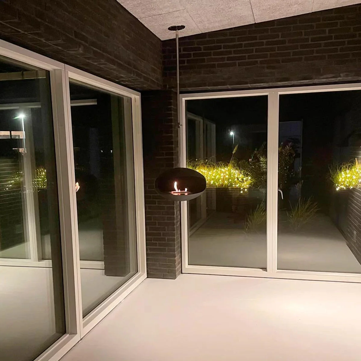 Cocoon Fires Aeris - Black with a Steel Pole - Image 14