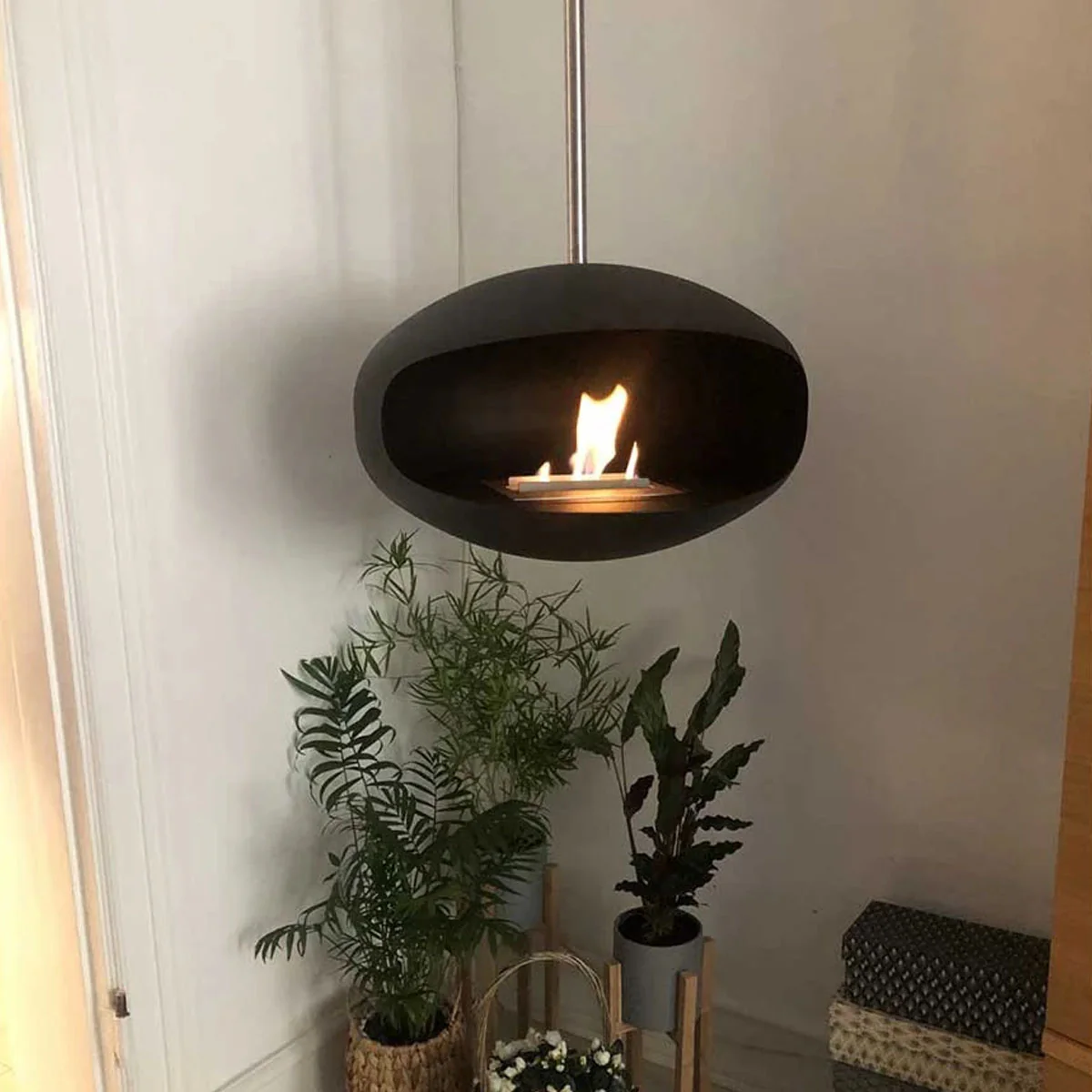 Cocoon Fires Aeris - Black with a Steel Pole - Image 18