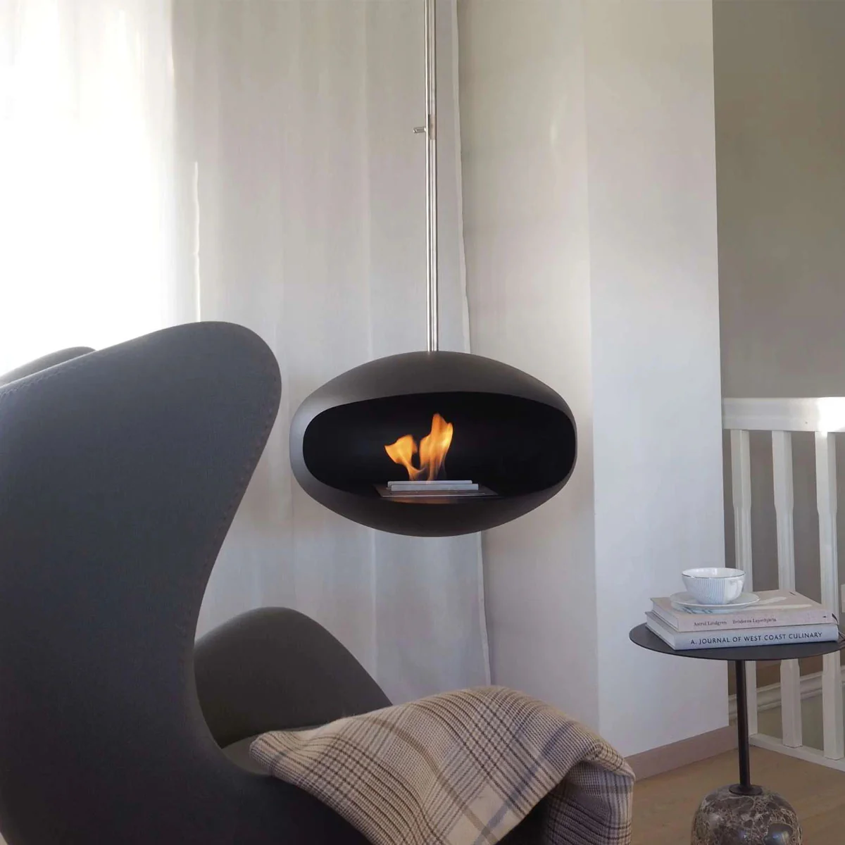 Cocoon Fires Aeris - Black with a Steel Pole - Image 6