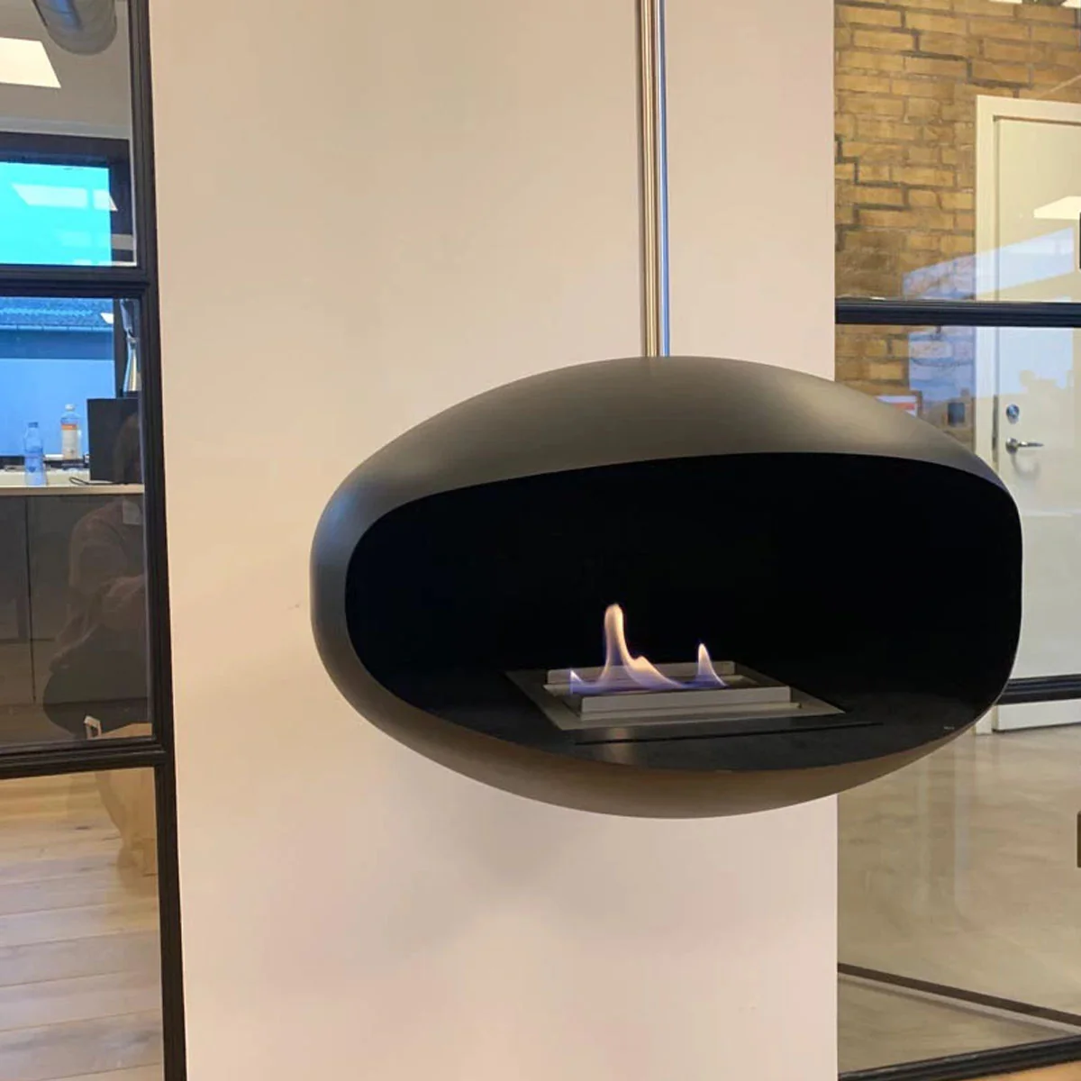 Cocoon Fires Aeris - Black with a Steel Pole - Image 9