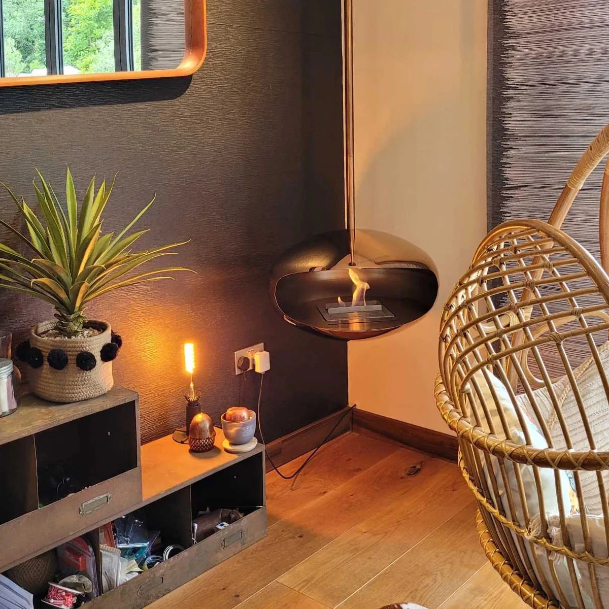 Cocoon Fires Aeris - Polished Steel with a Steel Pole - Image 11