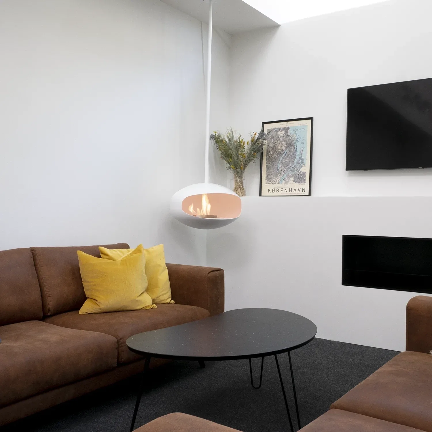 Cocoon Fires Cocoon Aeris - White with a White Pole - Image 8