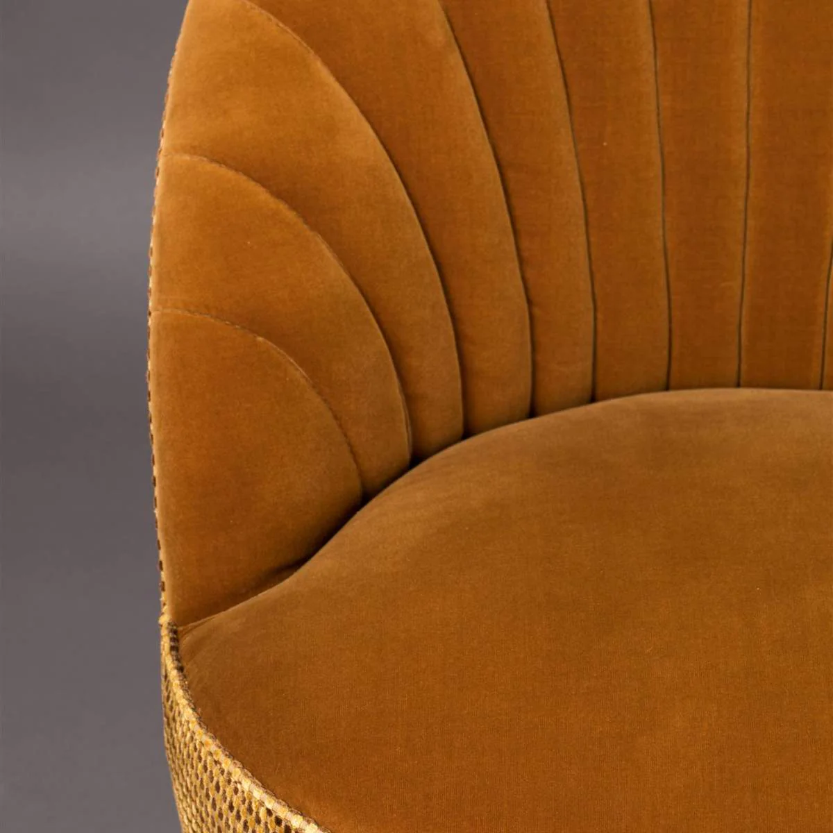 Dutch Bone Lounge Chair Madison Whiskey - Image 8