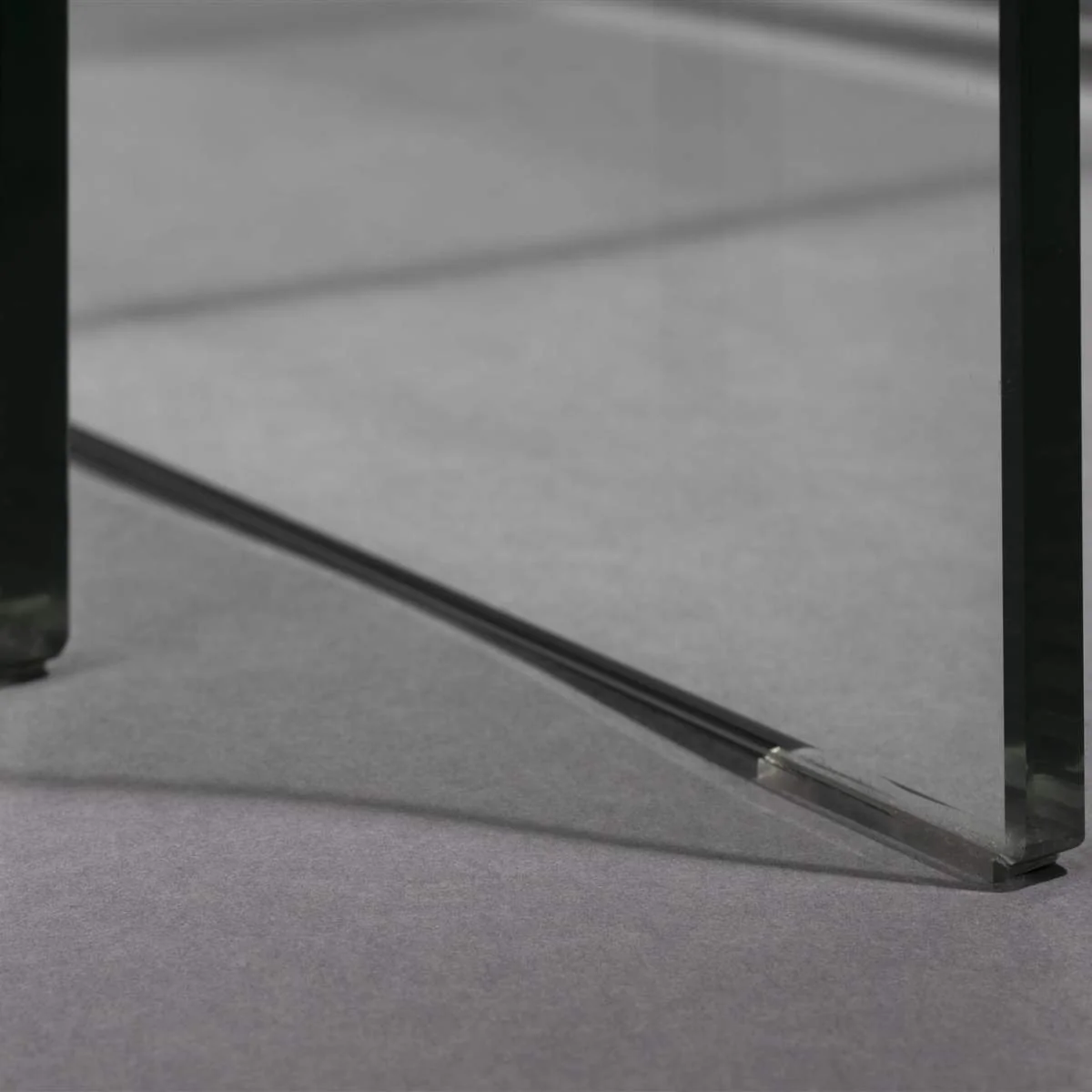 Dutch Bone Side Table Vetro Set of 2 - Image 13