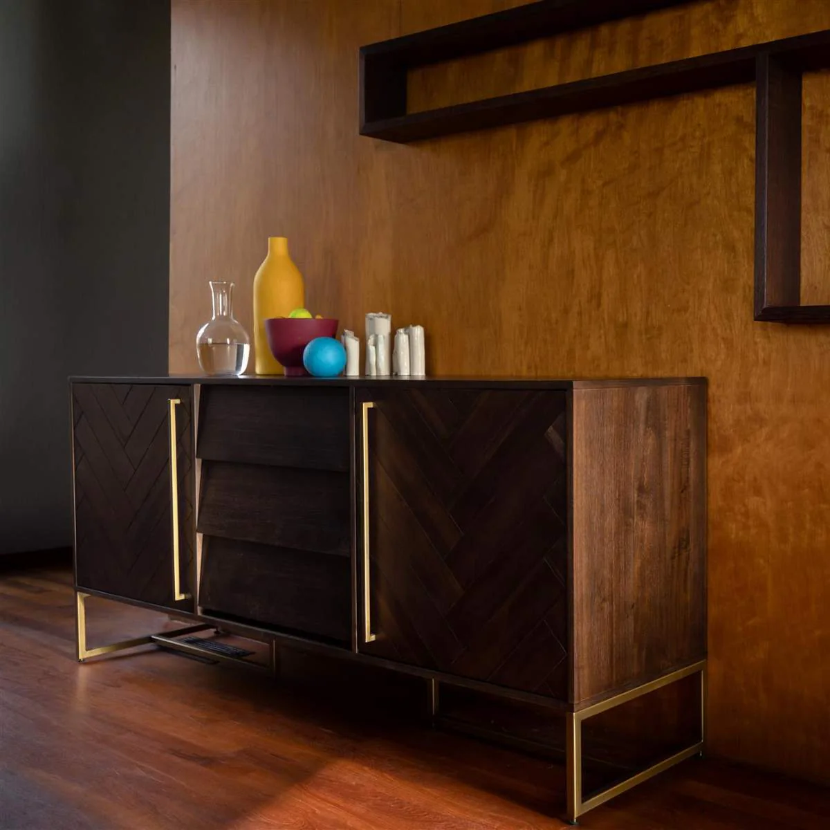 Dutch Bone Sideboard Class - Image 23