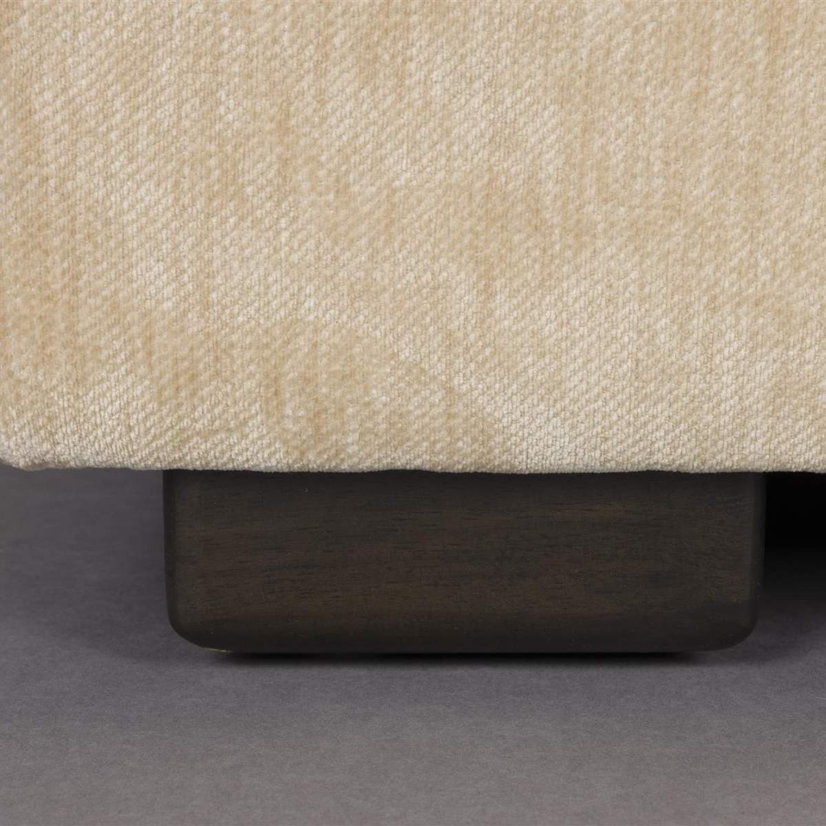 Dutch Bone Sofa Douglas - Image 10