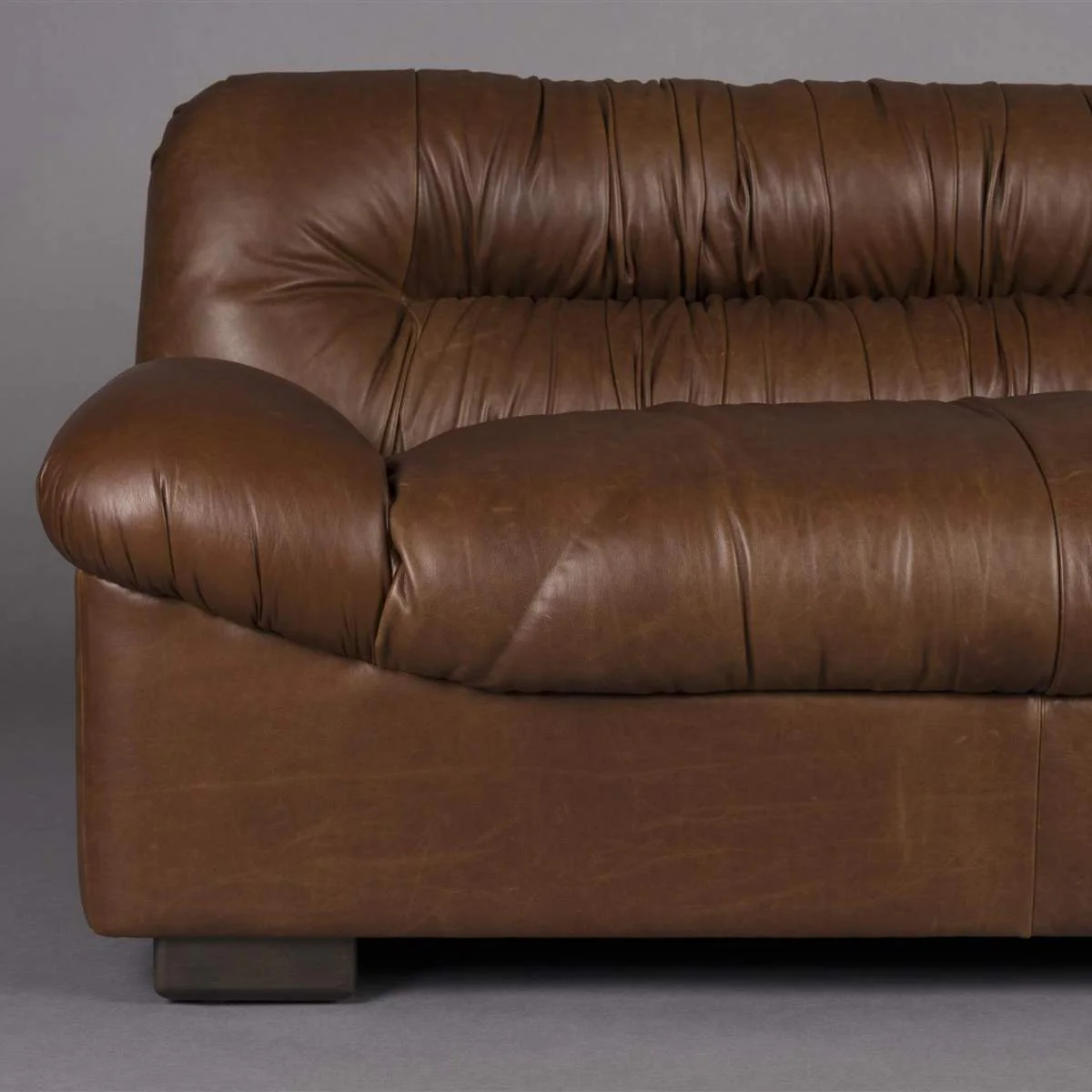 Dutch Bone Sofa Douglas - Image 24