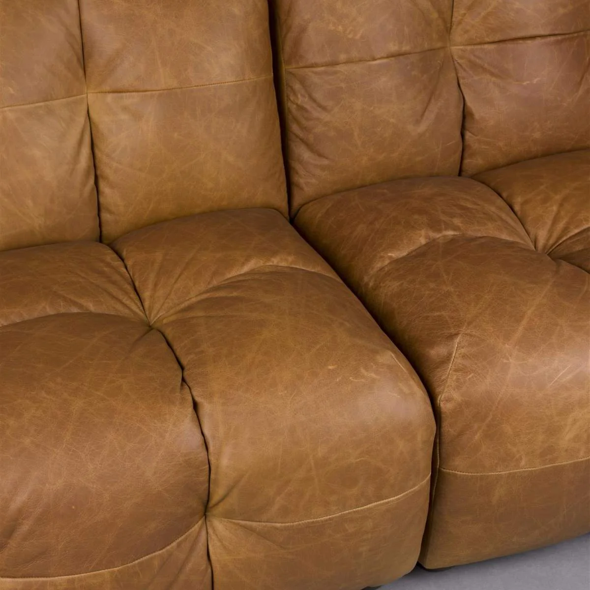 Dutch Bone Sofa Hackman - Image 42