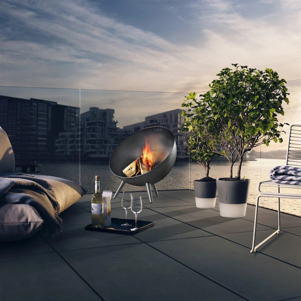 Eva Solo FireGlobe Enamelled Steel Firepit - Image 8