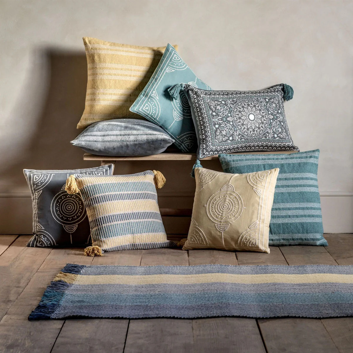 Gallery Direct Saltillo Cushion - Image 5