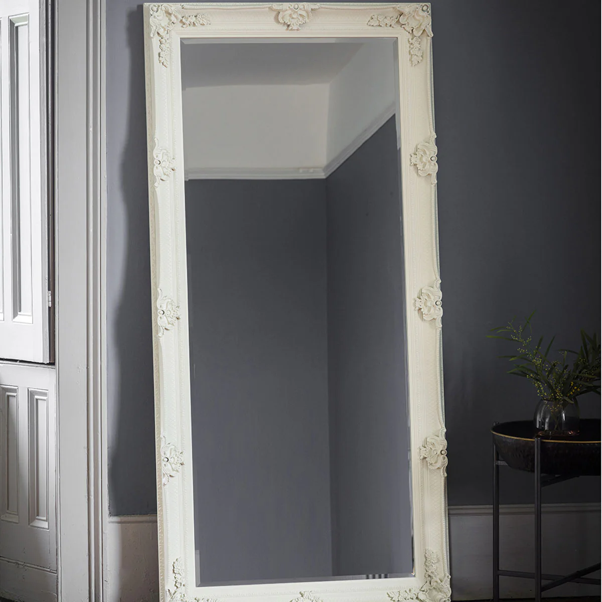 Gallery Direct Abbey Leaner Mirror Cream 1650x795mm - Image 4